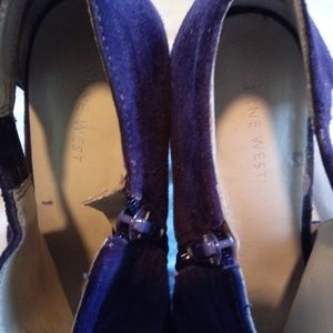 Nine West heels w/peep toe